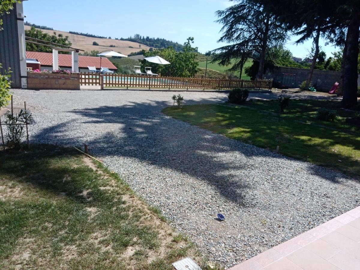 Cascina Pelizza Apartment กาซาเล มอนแฟร์ราโต ภายนอก รูปภาพ